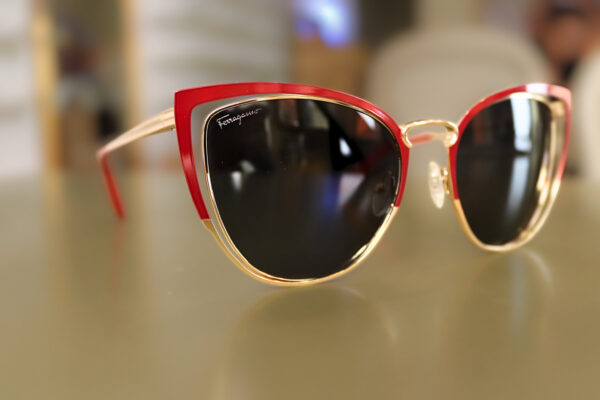 Óculos de sol FERRAGAMO - Image 4